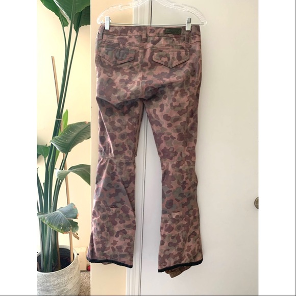 Burton Women’s Snow Pants - ski / snowboard - Picture 2 of 6